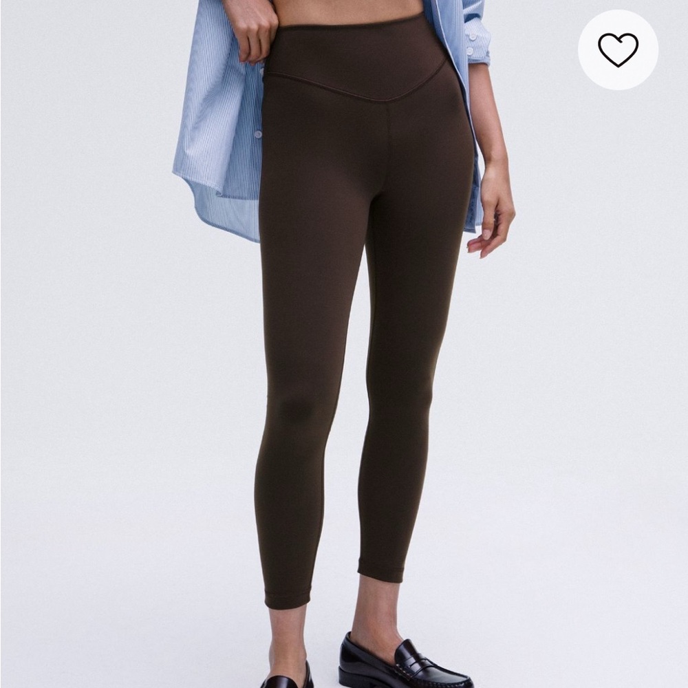 Lululemon Espresso Wunder Under SmoothCover High-Rise Tight 25" Size 6